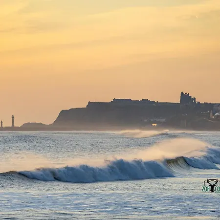 Apartman No 8 Metropole Towers, Stunning Sea Views! Whitby